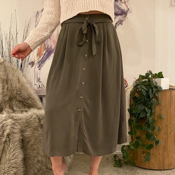 twik Dresses & Skirts - Simons’s Midi Skirt